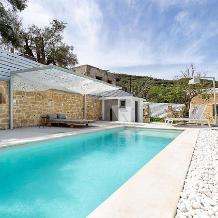Villa Evrithea Kallergiana Luaran gambar
